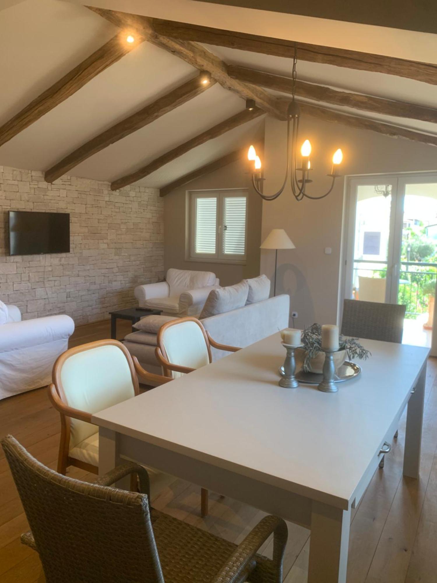 Dachgeschoss-Apartment "Andemi" In Istrien Novigrad  Exterior photo
